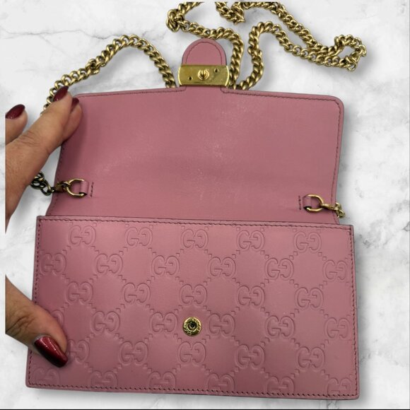 Gucci Sima GG Interlocking Wallet on a Chain - Pink - Picture 8 of 11